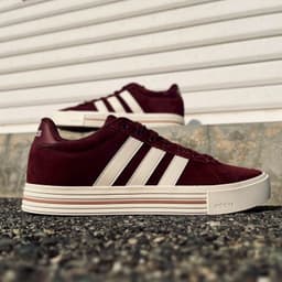 adidas Tênis Daily 4.0