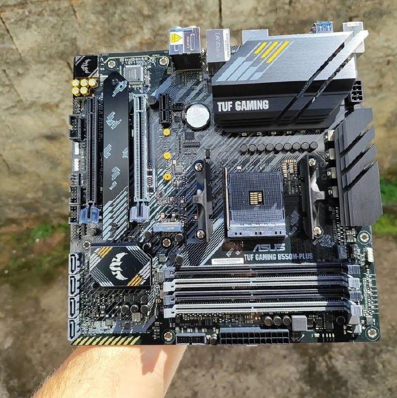 Asus Tuf Gaming B550M-PLUS