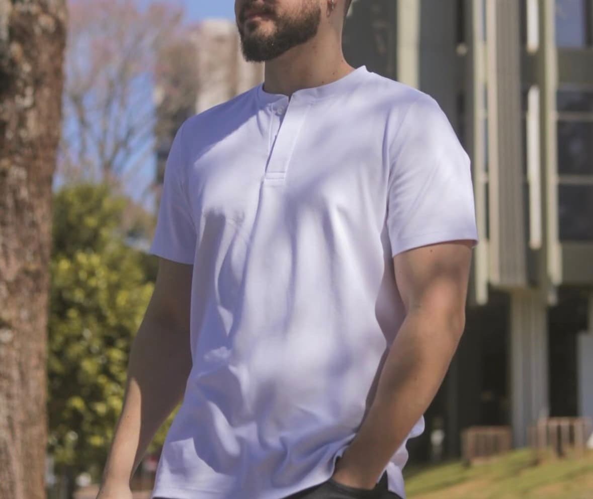 Camiseta Henley Core