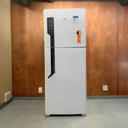 Electrolux Geladeira Frost Free 320L