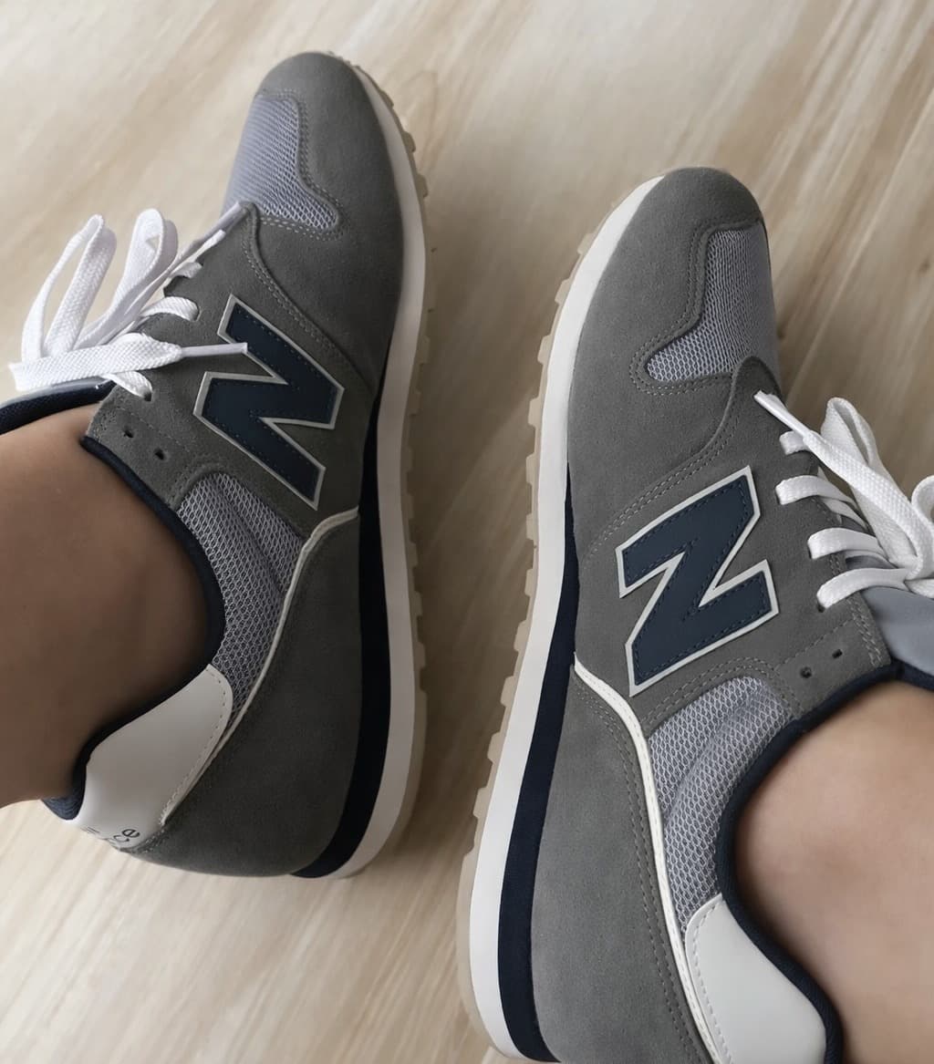 New Balance 373v2 Camurça
