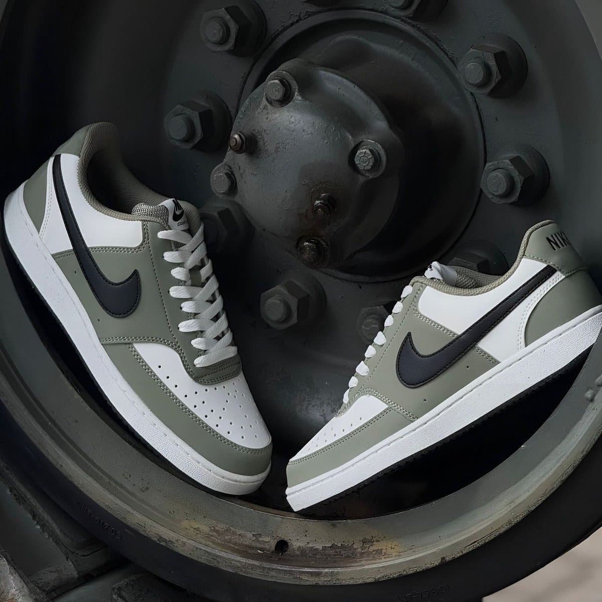 Nike Court Vision Low