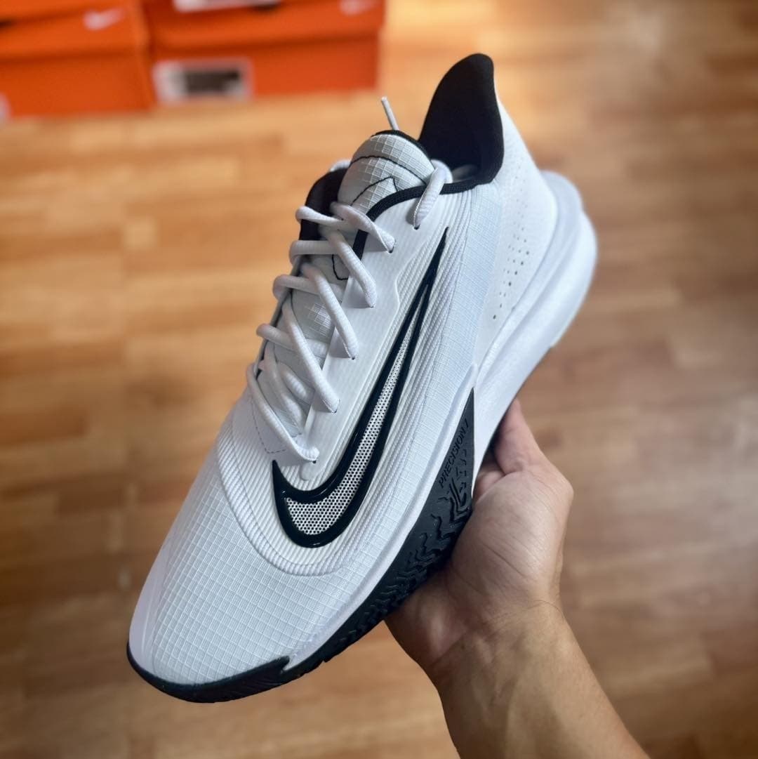 Nike Precision 7