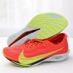 Nike ZoomX Streakfly 2