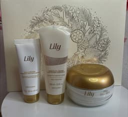 O Boticário Kit Presente Lily Acetinados
