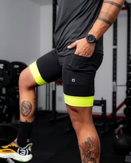 Shorts Compressão De Corrida