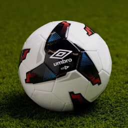 Umbro Bola Tristar