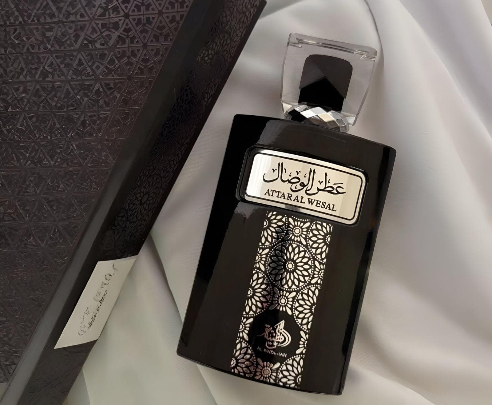 Attar Árabe Al Wesal Wataniah 100ml