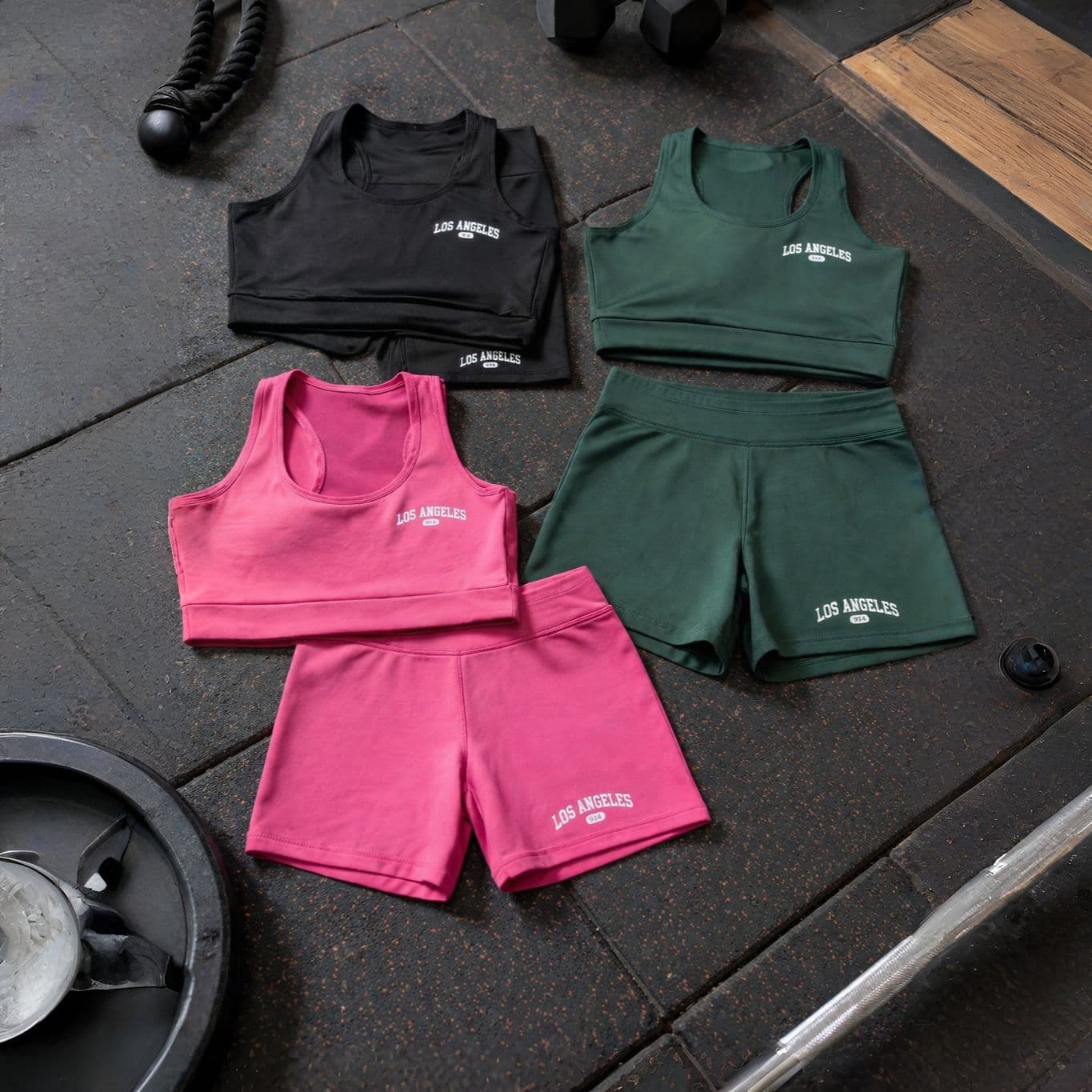 Conjunto Fitness Feminino Top e Short